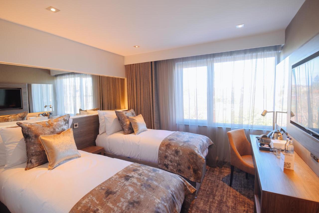 The Redhurst Hotel Glasgow Giffnock Buitenkant foto