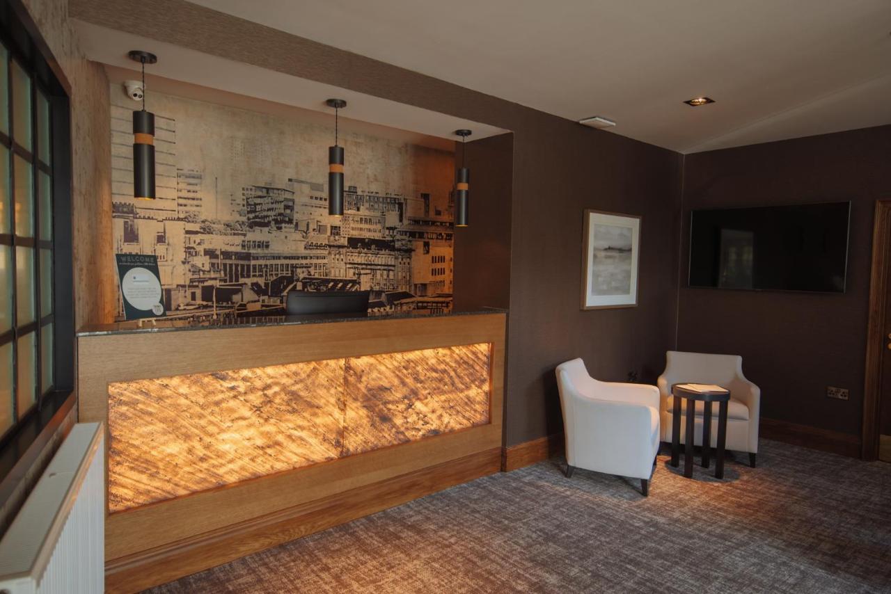 The Redhurst Hotel Glasgow Giffnock Buitenkant foto