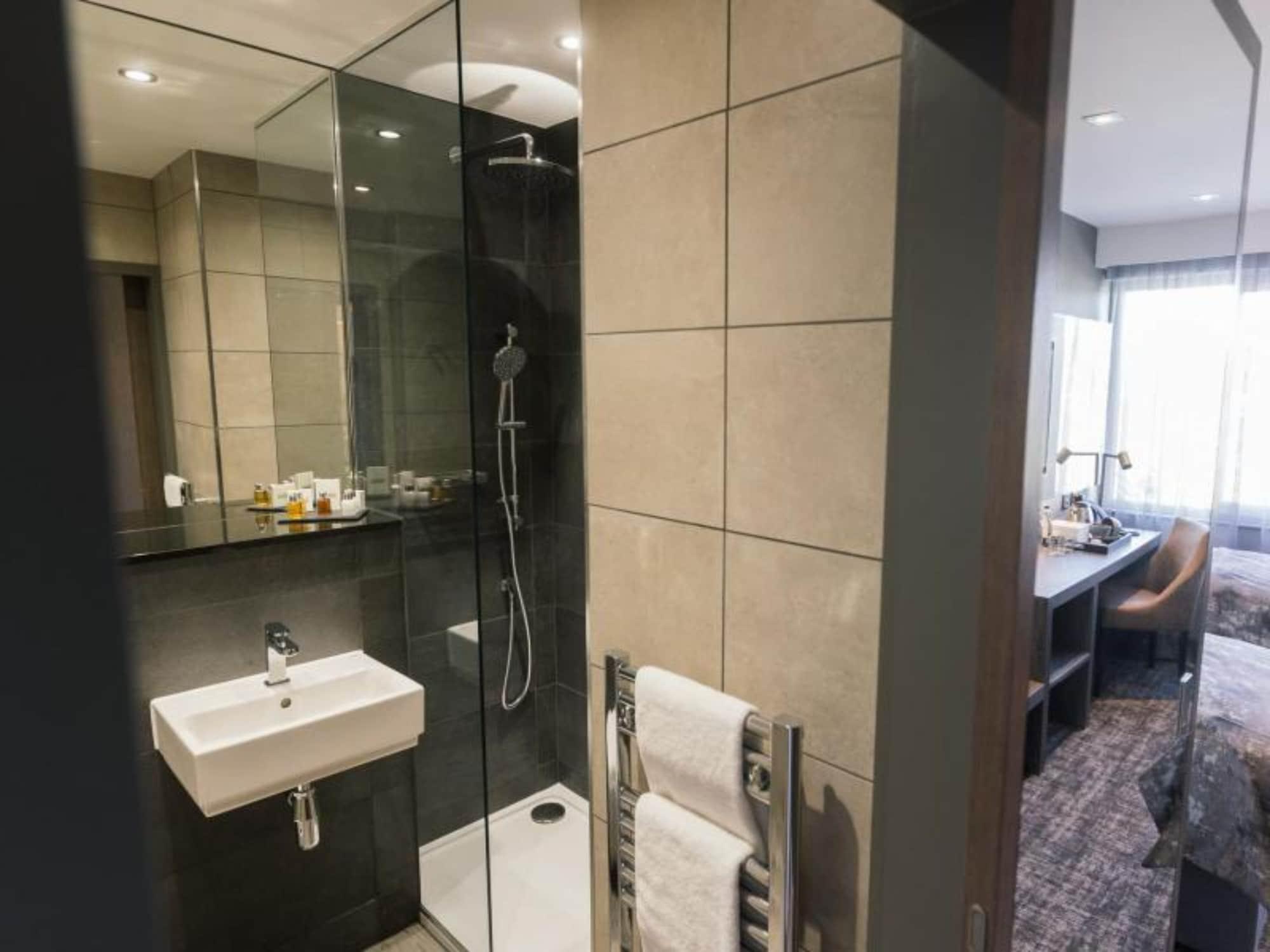 The Redhurst Hotel Glasgow Giffnock Buitenkant foto