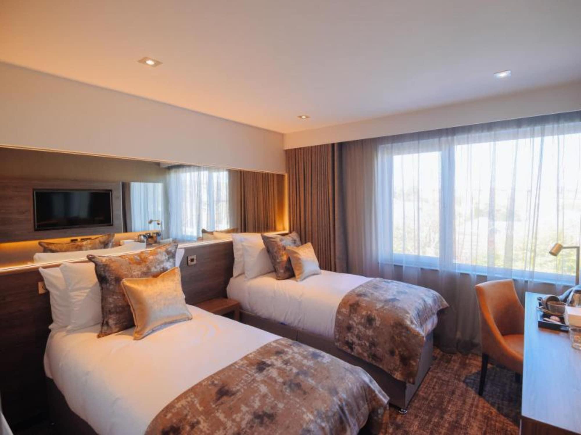 The Redhurst Hotel Glasgow Giffnock Buitenkant foto